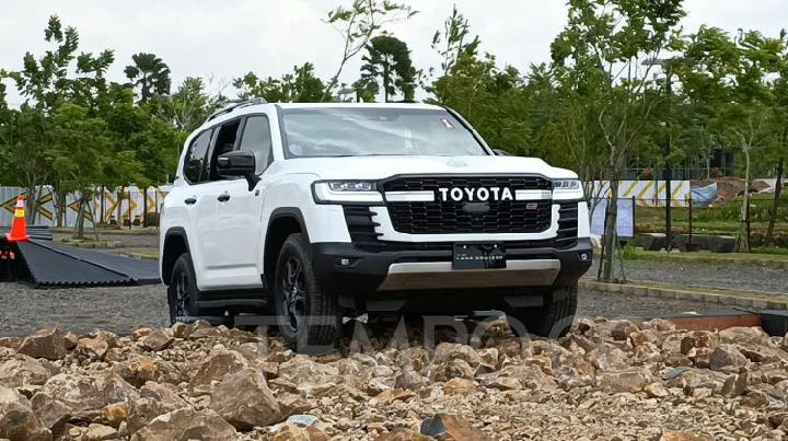 Spesifikasi Lengkap All New Toyota Land Cruiser 300 Seharga Rp 2,3 Miliar