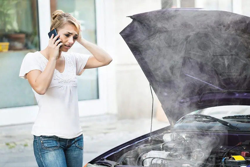 Langkah-langkah Awal Mengatasi Mesin Mobil yang Overheat